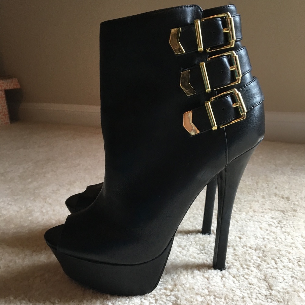 Steve Madden